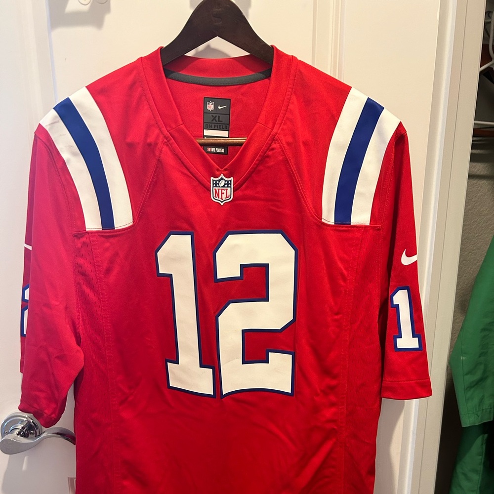 Like new Tom Brady #12 Patriots NFL Brand Jersey, Men’s XL